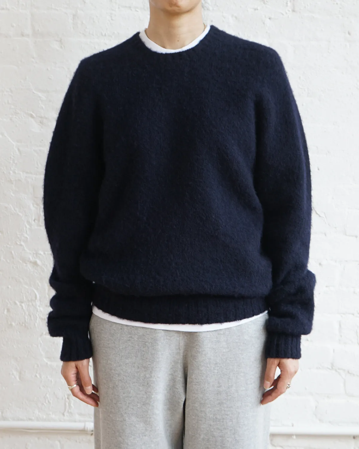 Brushed Shetland Sweater Crew Neck / Navy