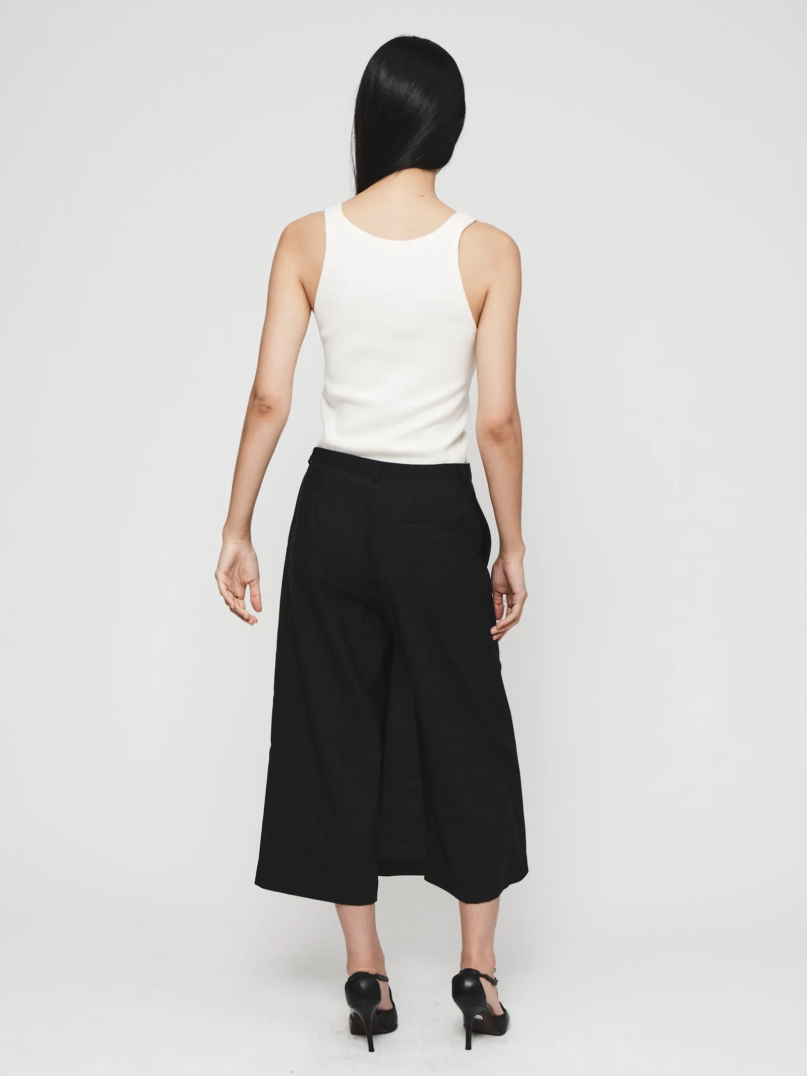 Ribbed Army Tank in Starch